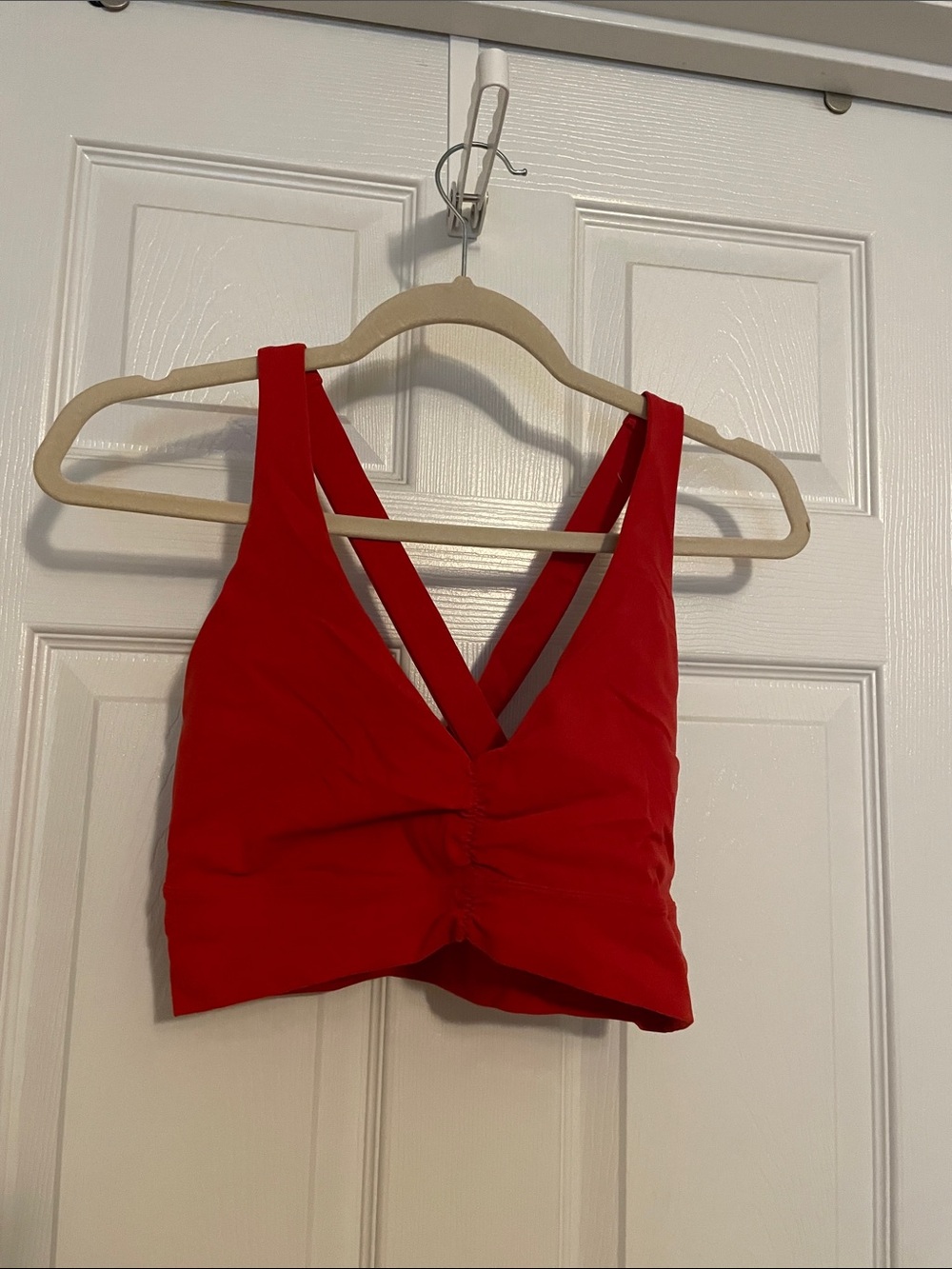 CRZ YOGA Red Ruched V-Neck Cropped Tank